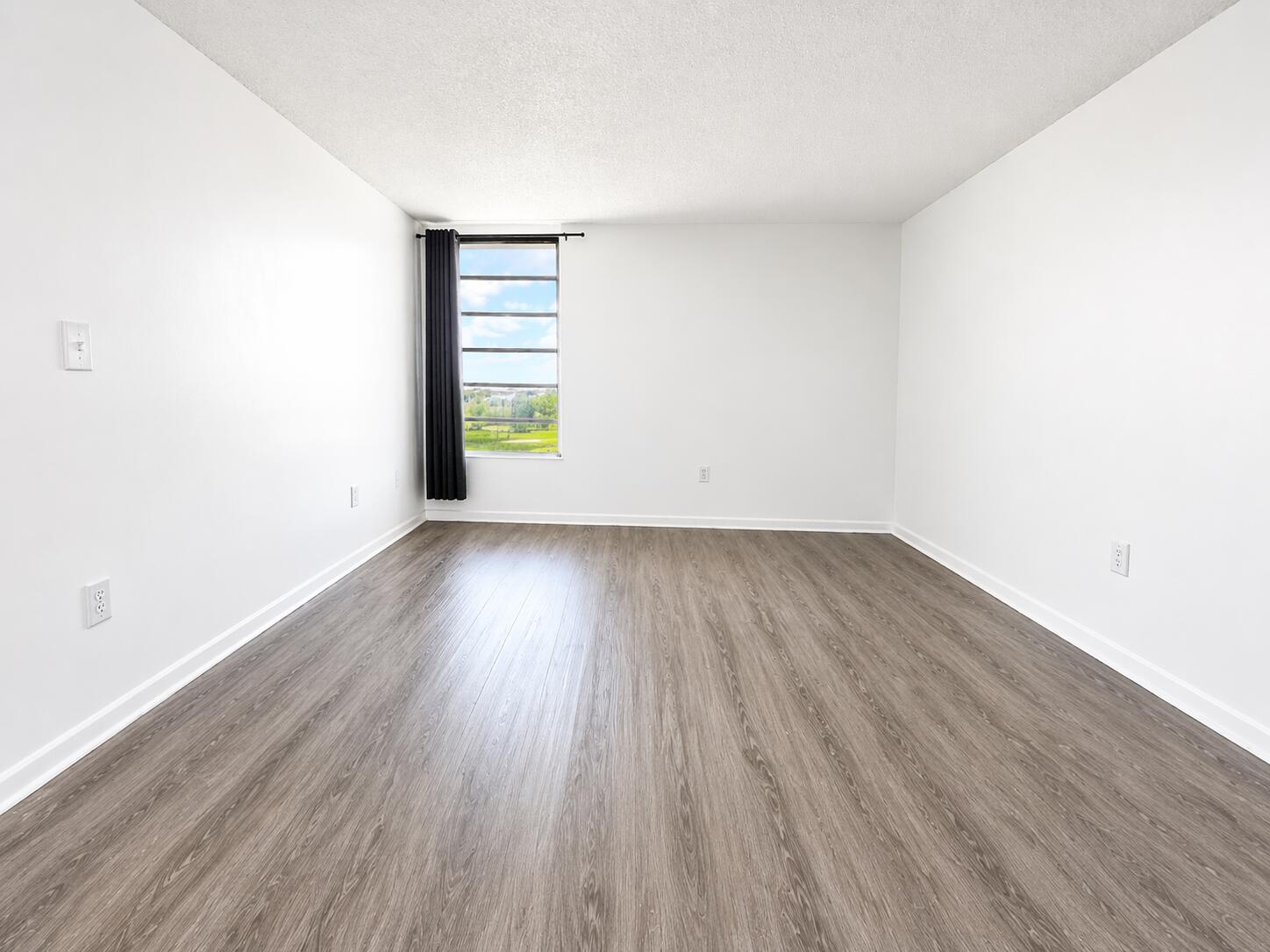GOLFVIEW CLUB FONTAINEBLEAU PK - Residential Lease