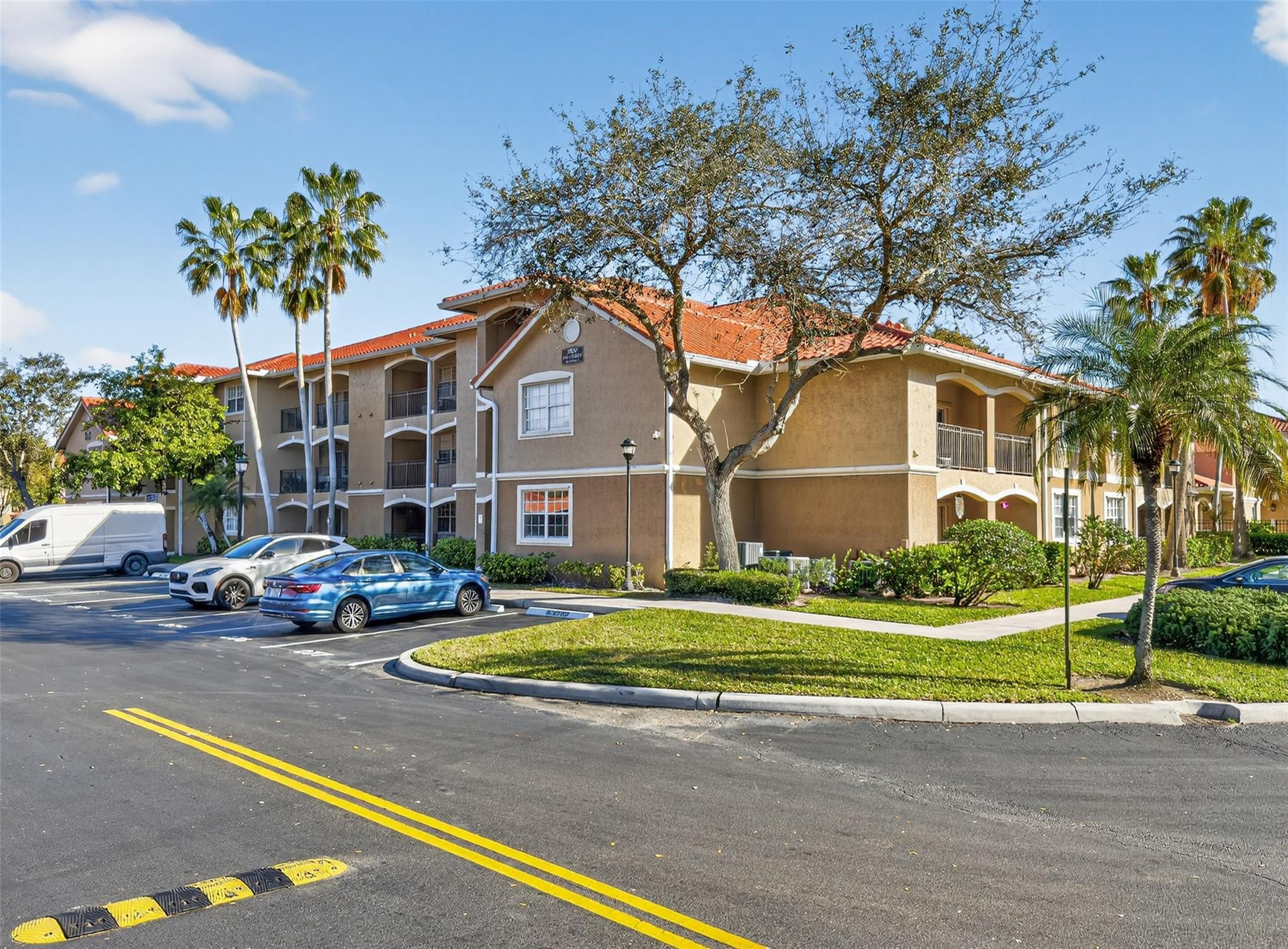 THE MARQUESA CONDO - Residential Lease