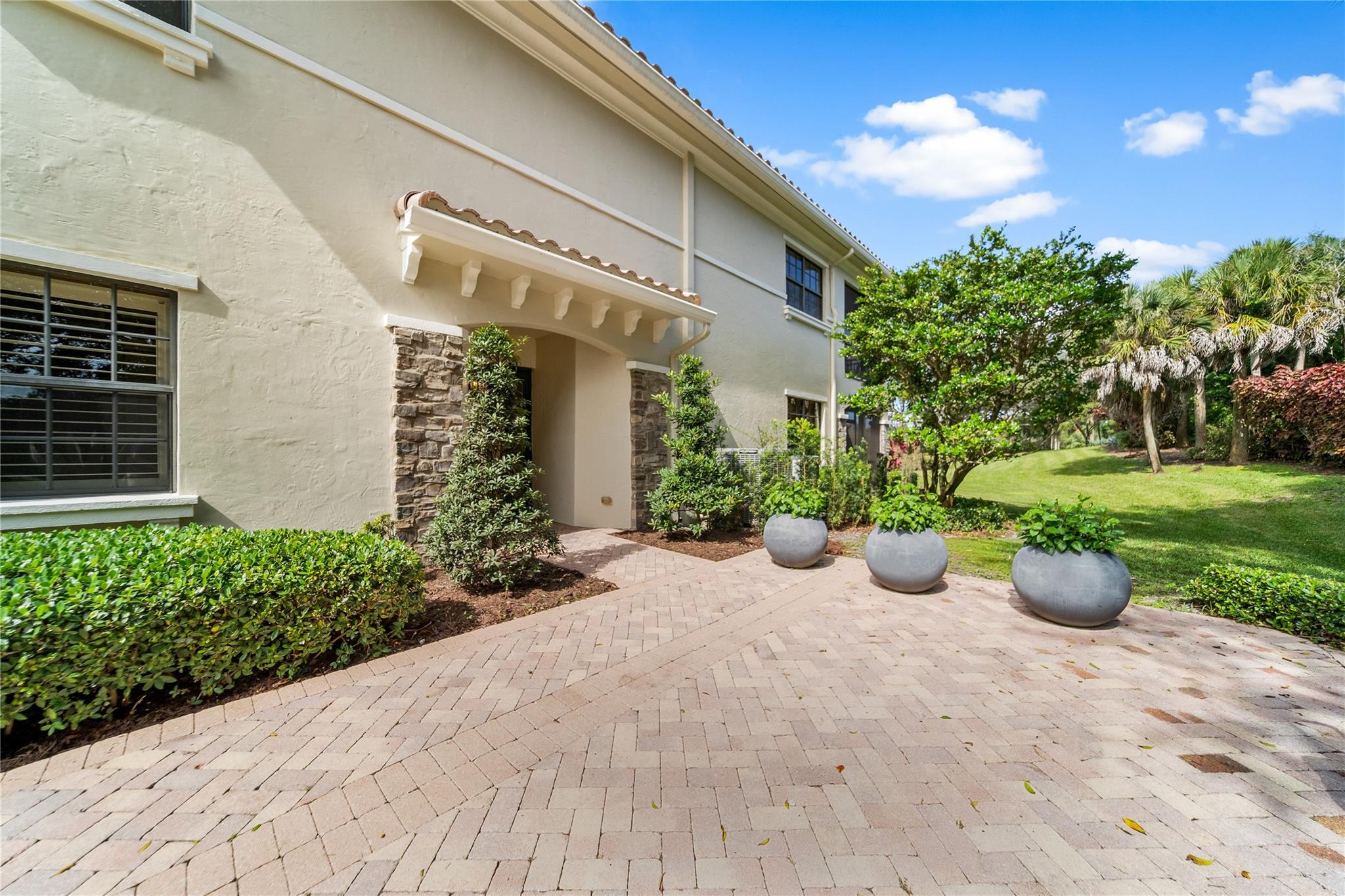 PARKLAND - CASERAS - Residential