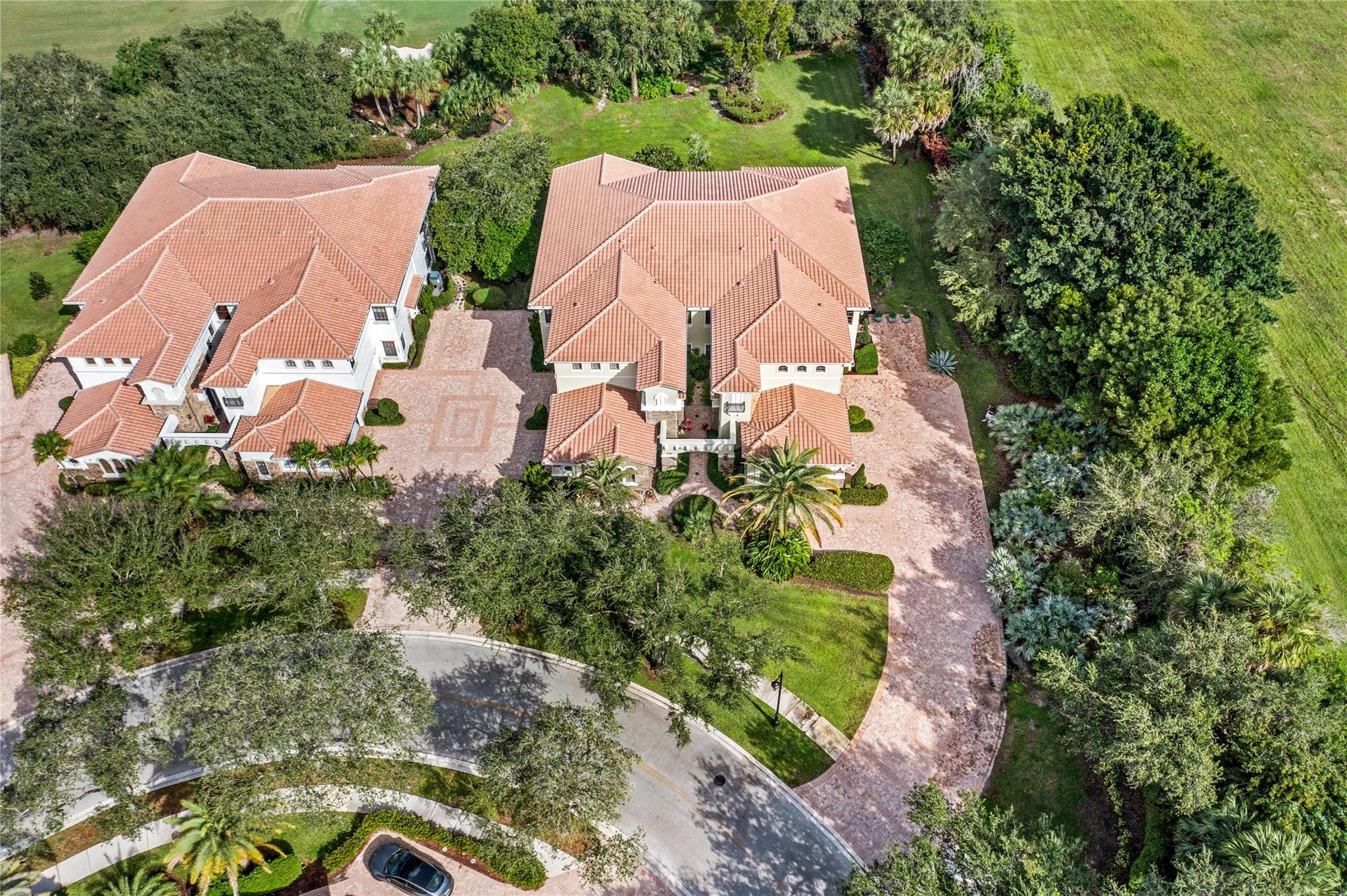 PARKLAND - CASERAS - Residential