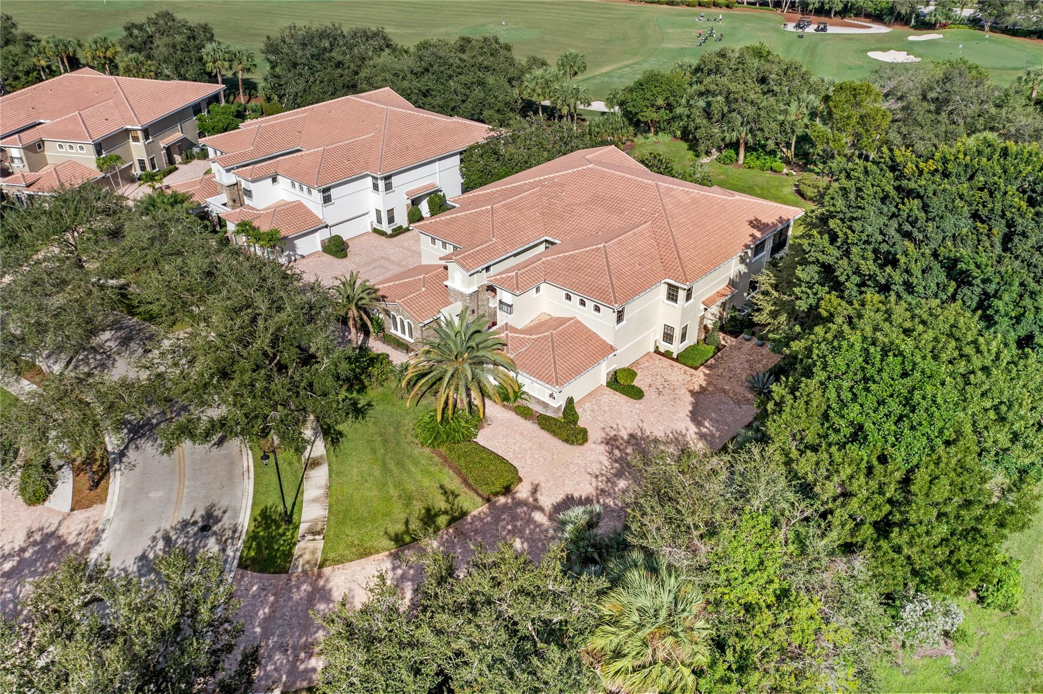 PARKLAND - CASERAS - Residential