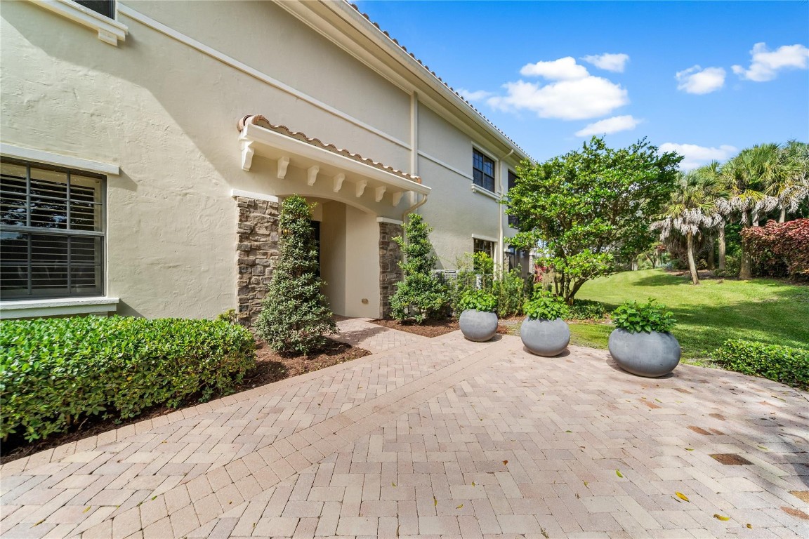 PARKLAND - CASERAS - Residential