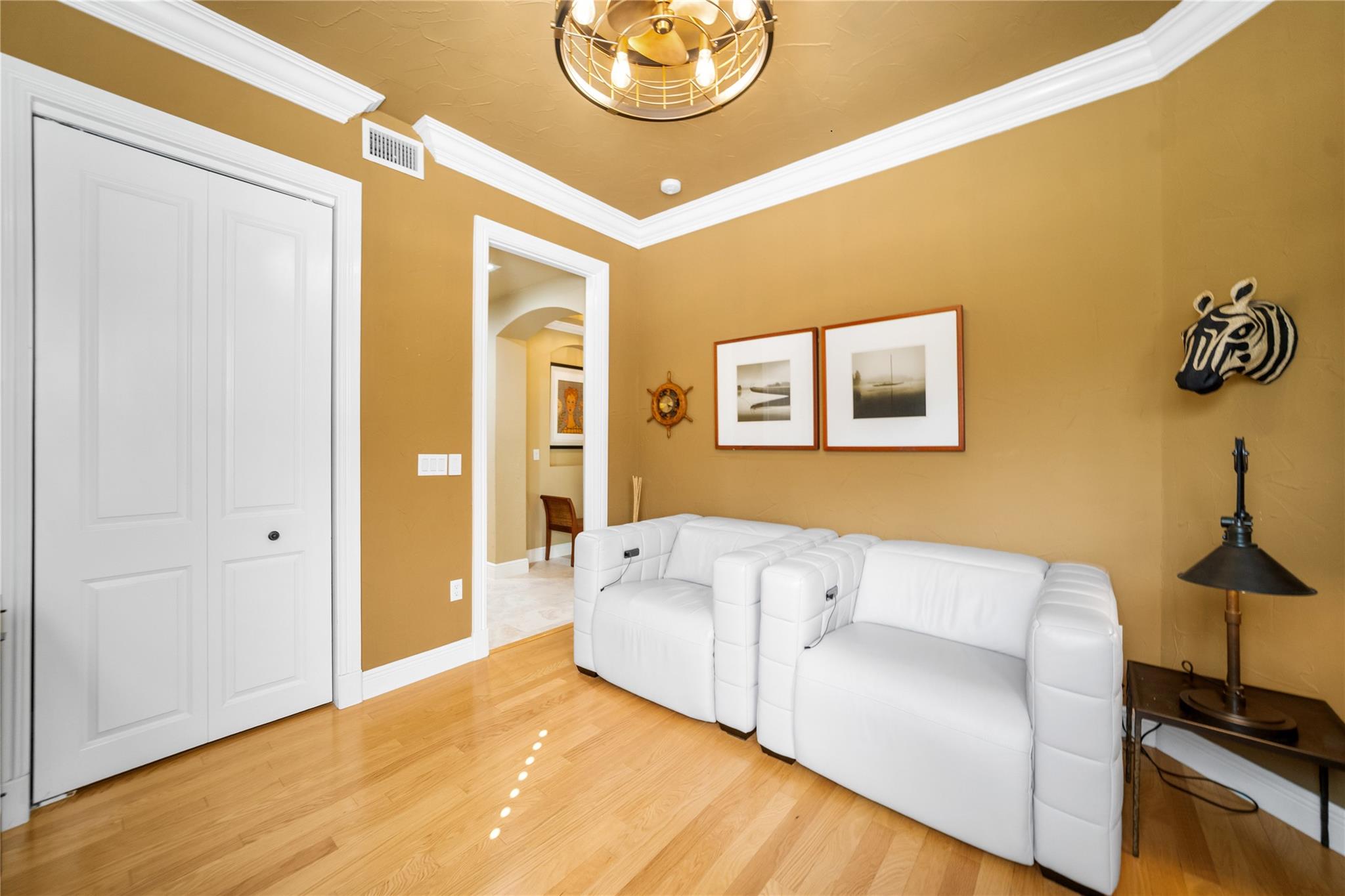 PARKLAND - CASERAS - Residential