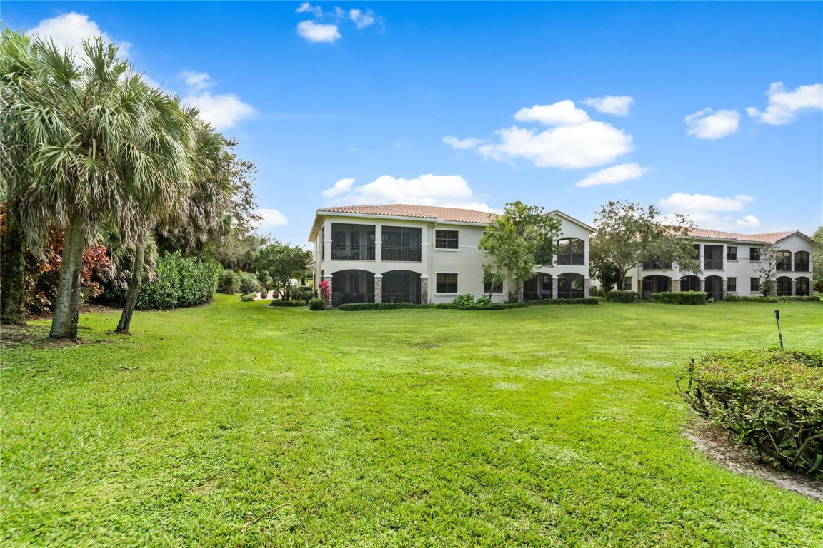 PARKLAND - CASERAS - Residential