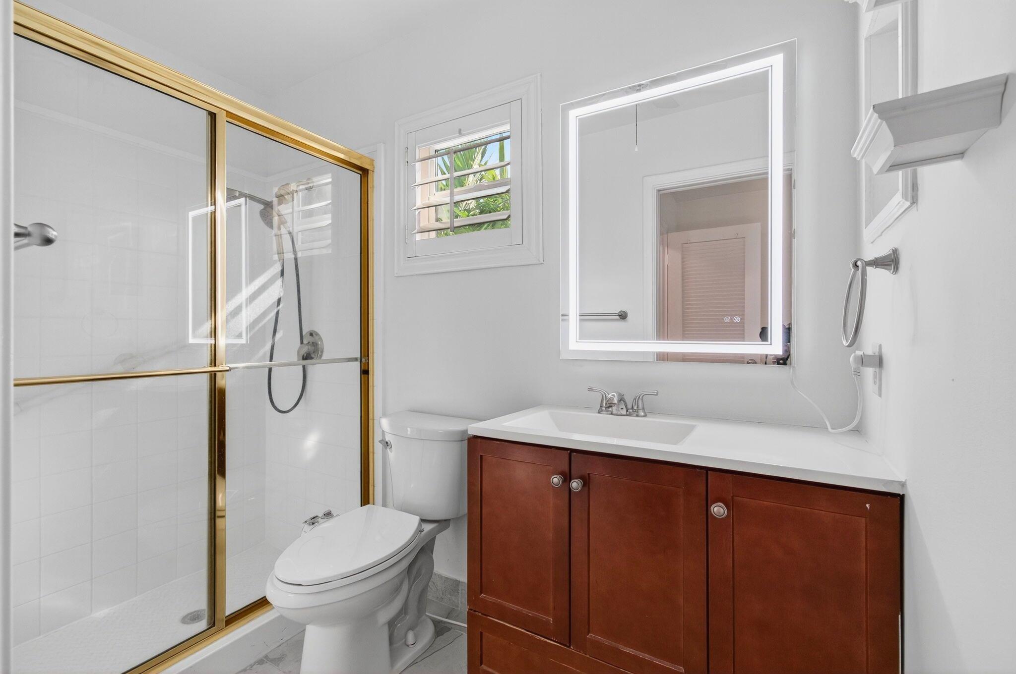 COUNTRY CLUB VILLAGE SEC - Residential Lease