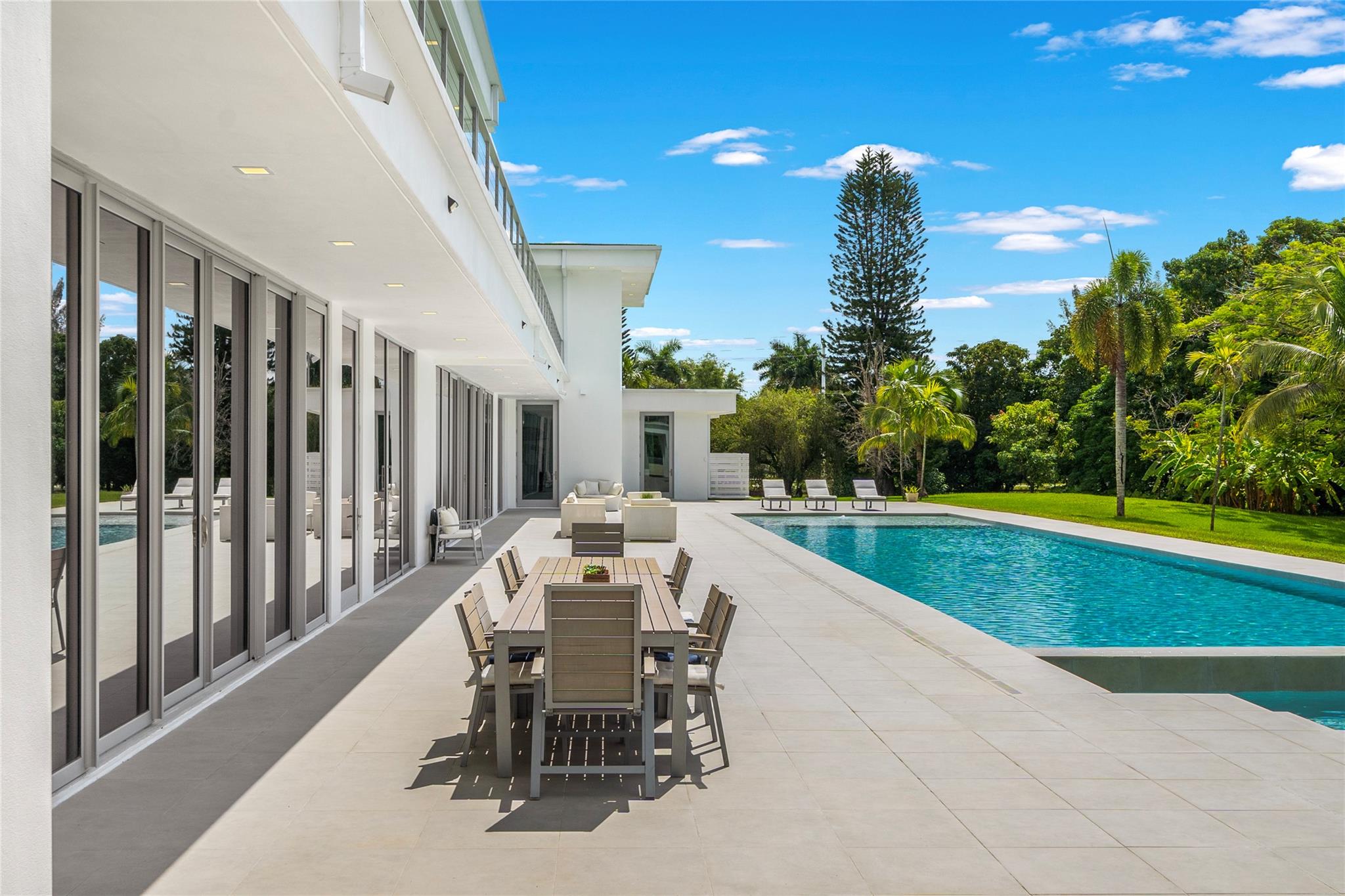 Fla Fruit Lands Co Sub 1 - Residential Lease