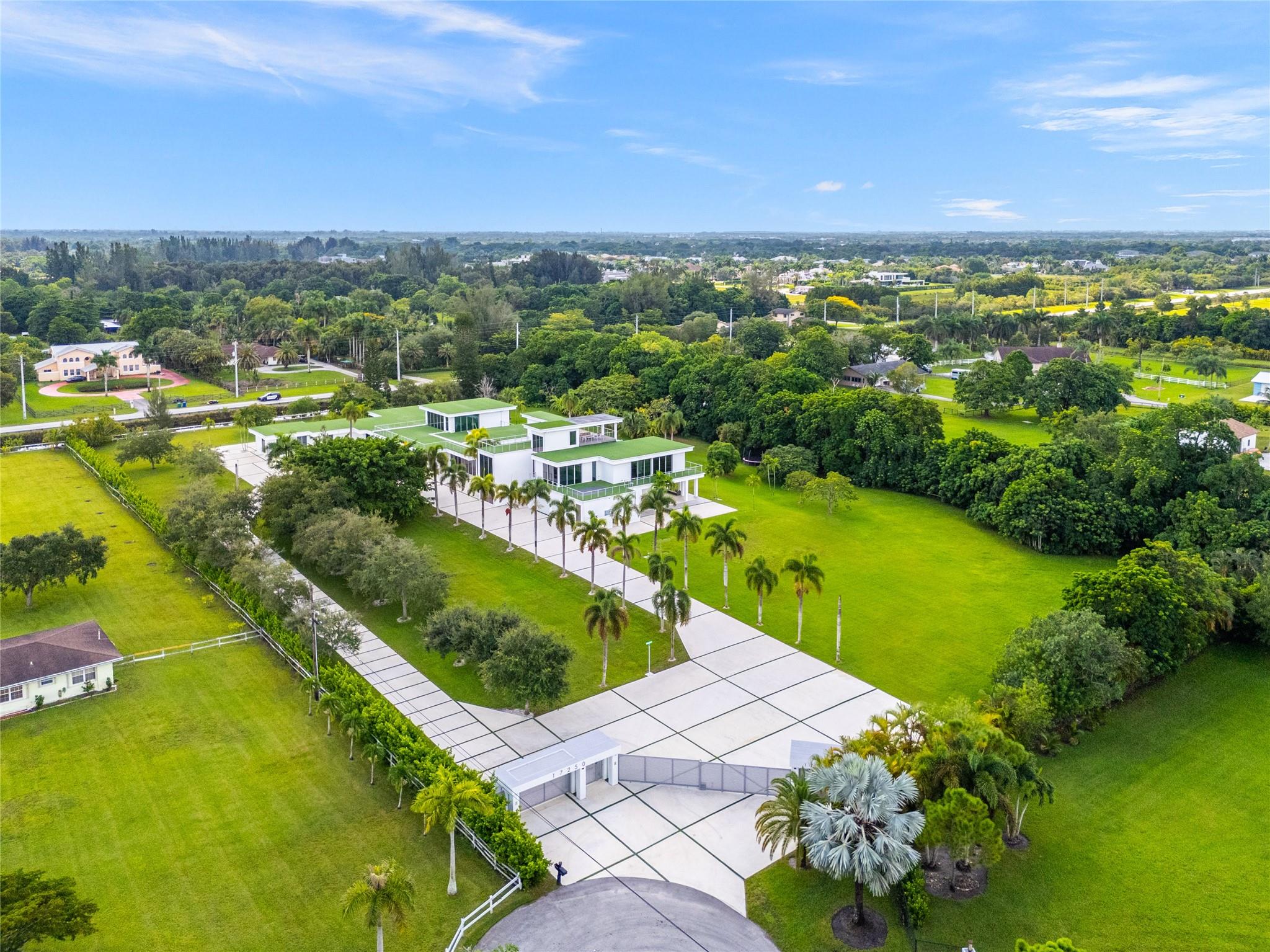 Fla Fruit Lands Co Sub 1 - Residential Lease
