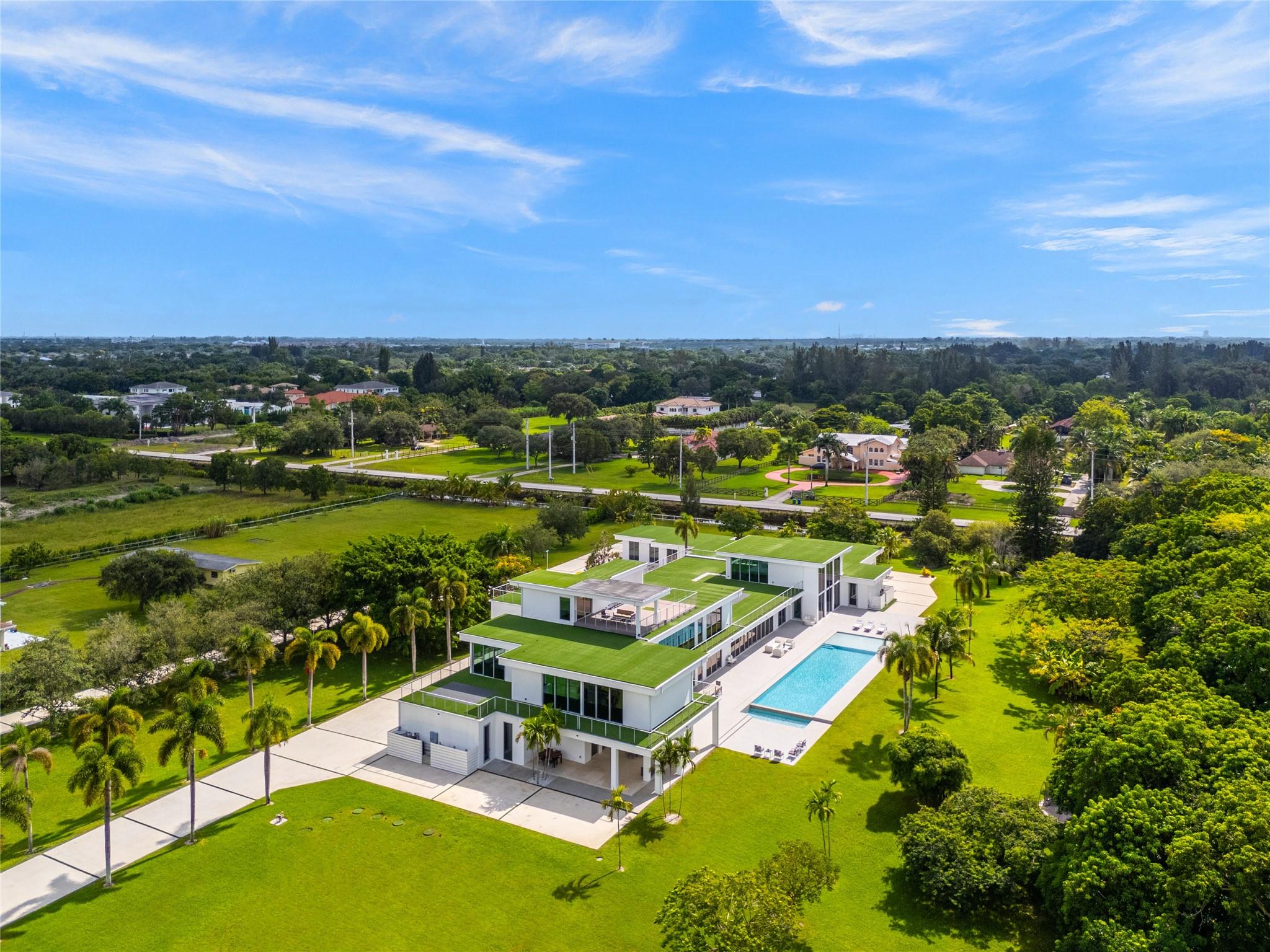 Fla Fruit Lands Co Sub 1 - Residential Lease