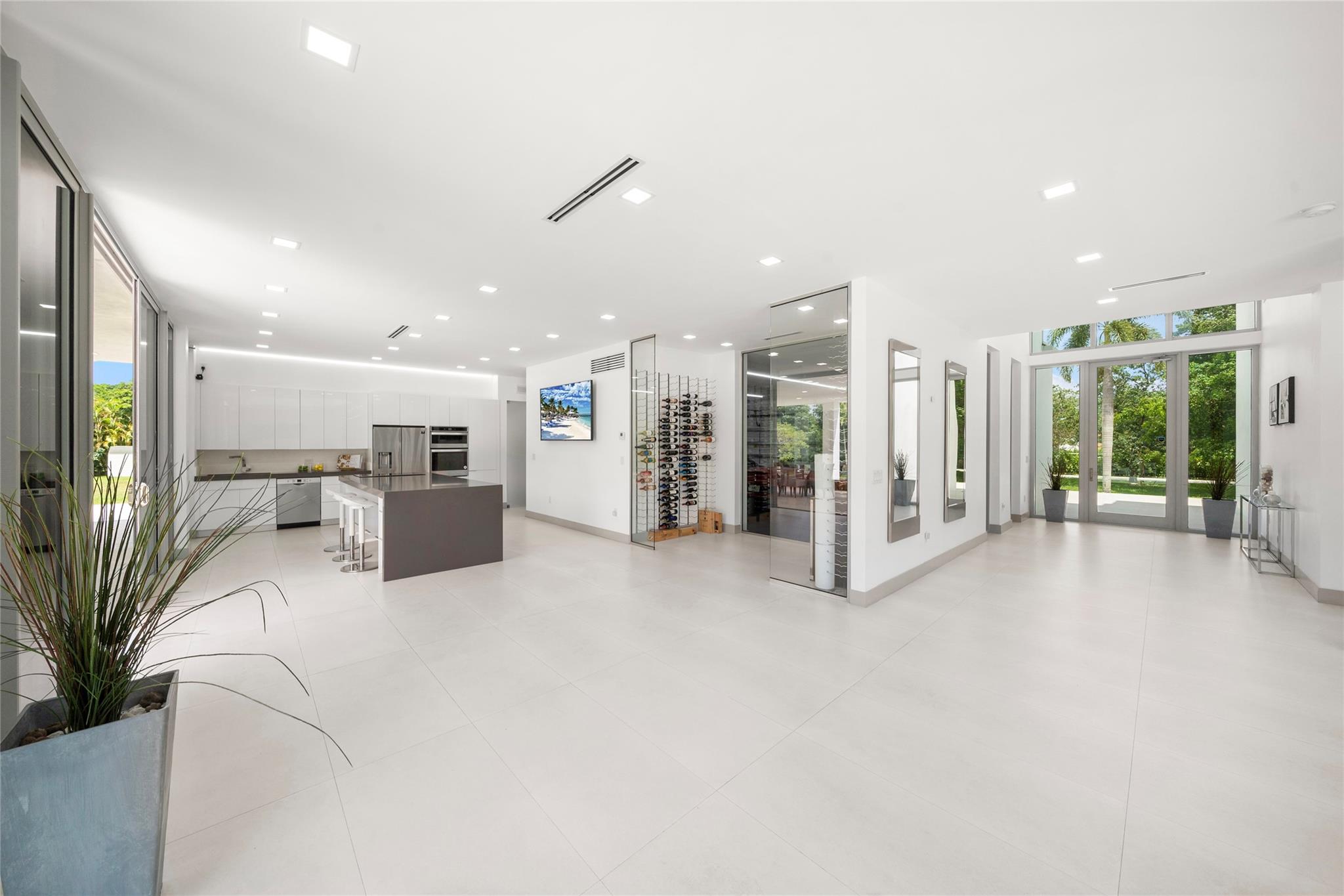 Fla Fruit Lands Co Sub 1 - Residential Lease