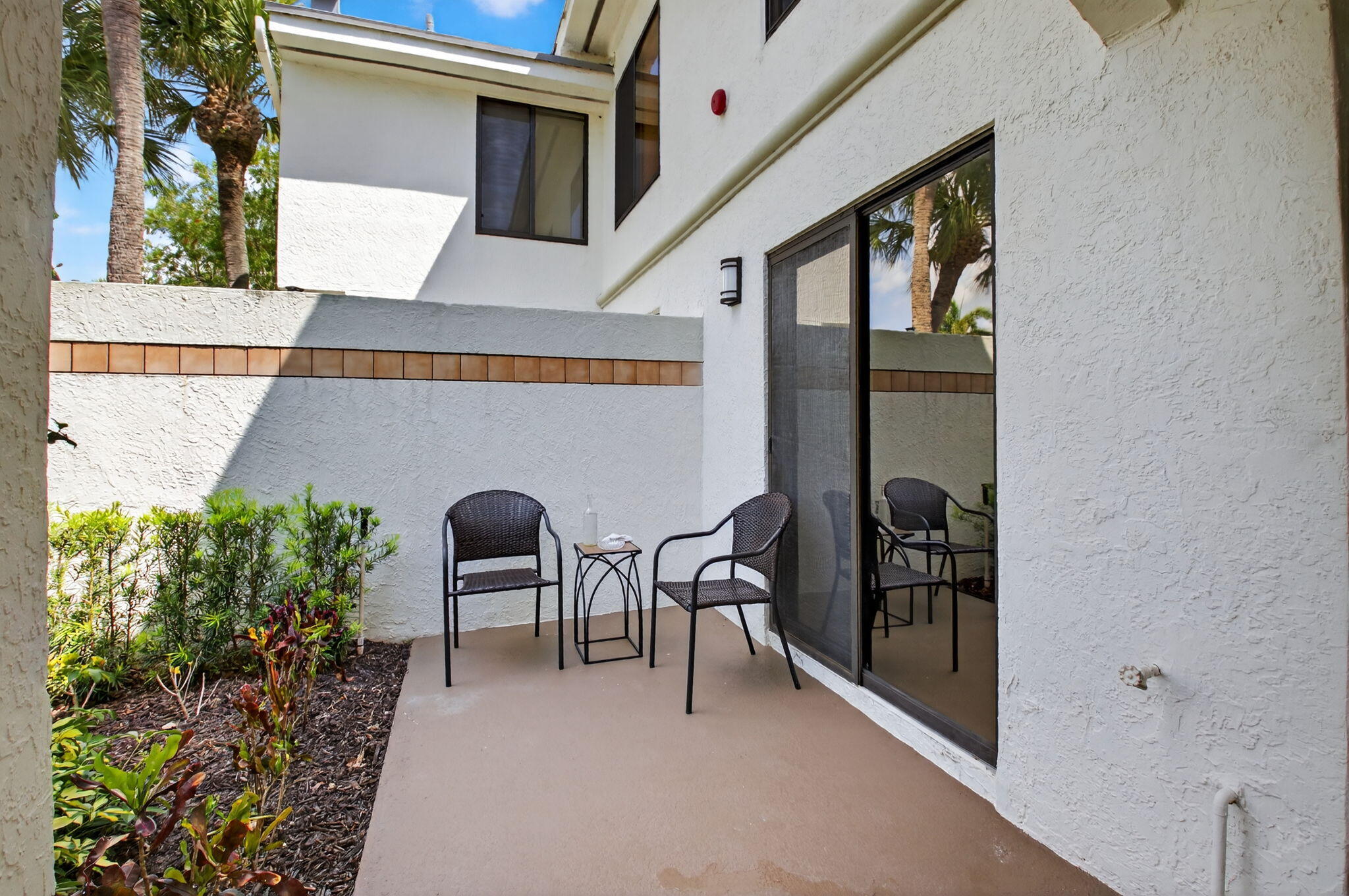 GLENEAGLES CONDO IV - Residential