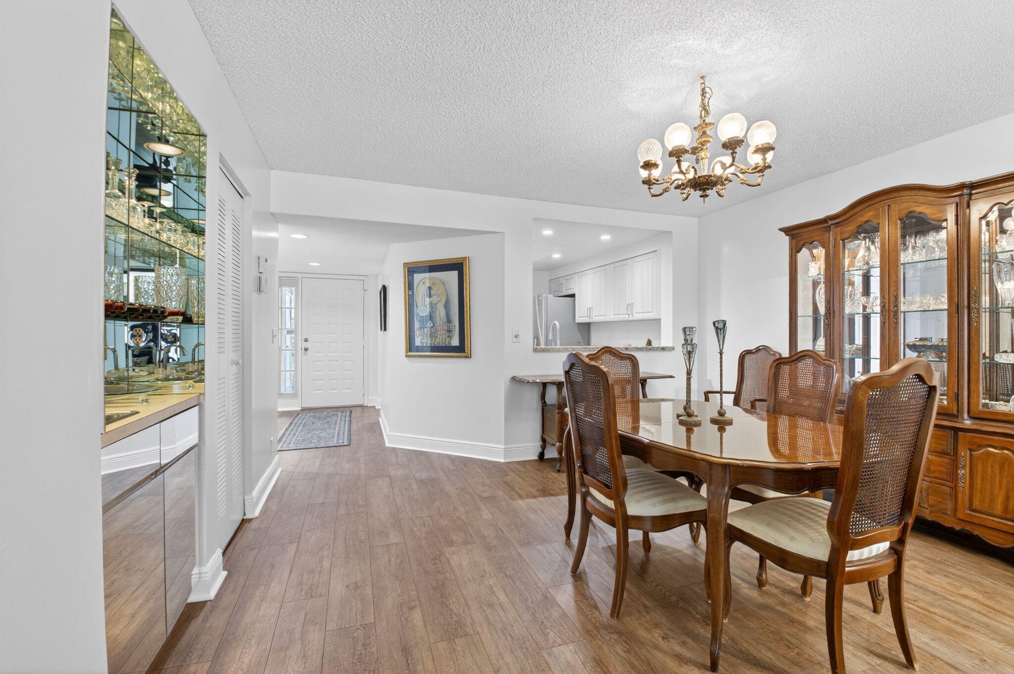 GLENEAGLES CONDO IV - Residential