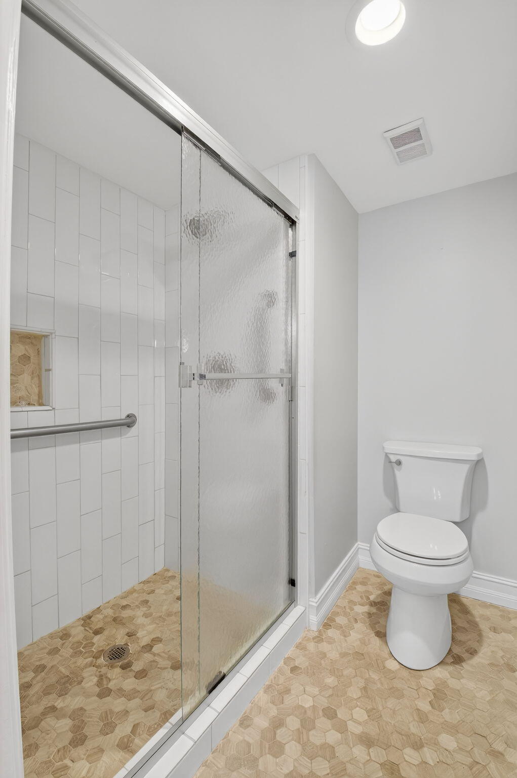 GLENEAGLES CONDO IV - Residential