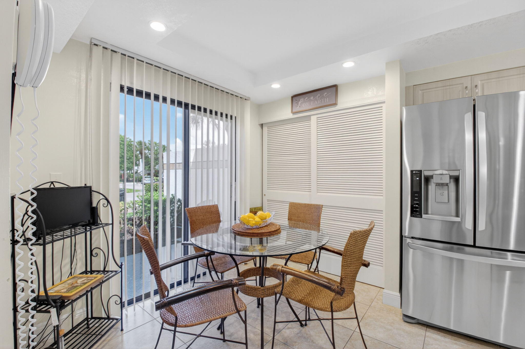 GLENEAGLES CONDO IV - Residential