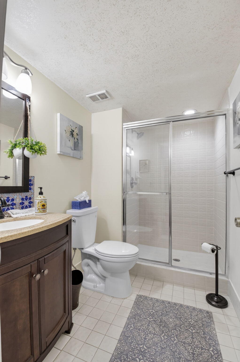 GLENEAGLES CONDO IV - Residential