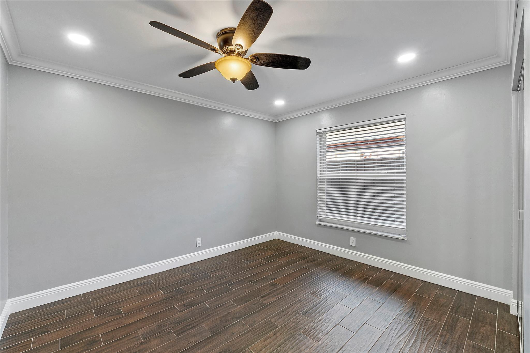 WOODLAND GREENS - Residential Lease