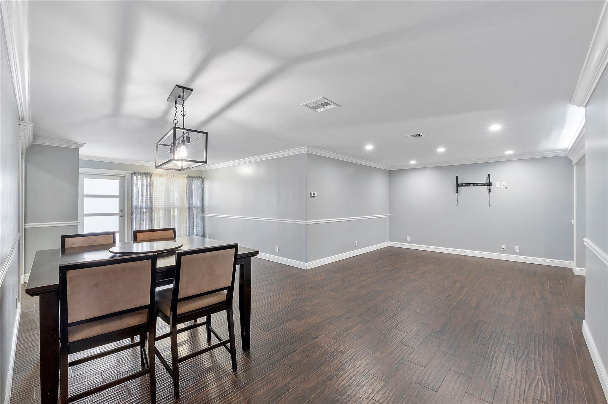 WOODLAND GREENS - Residential Lease