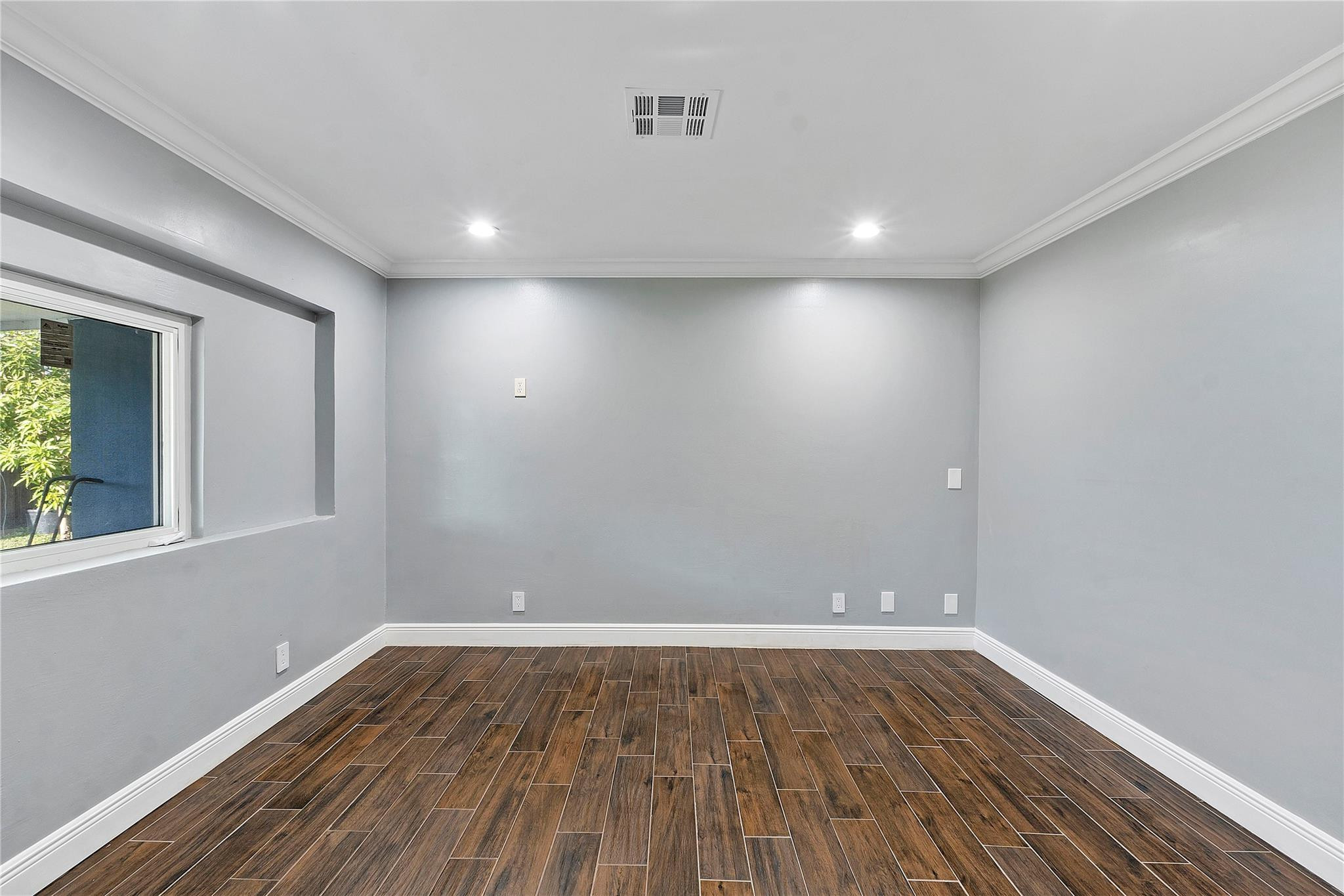 WOODLAND GREENS - Residential Lease