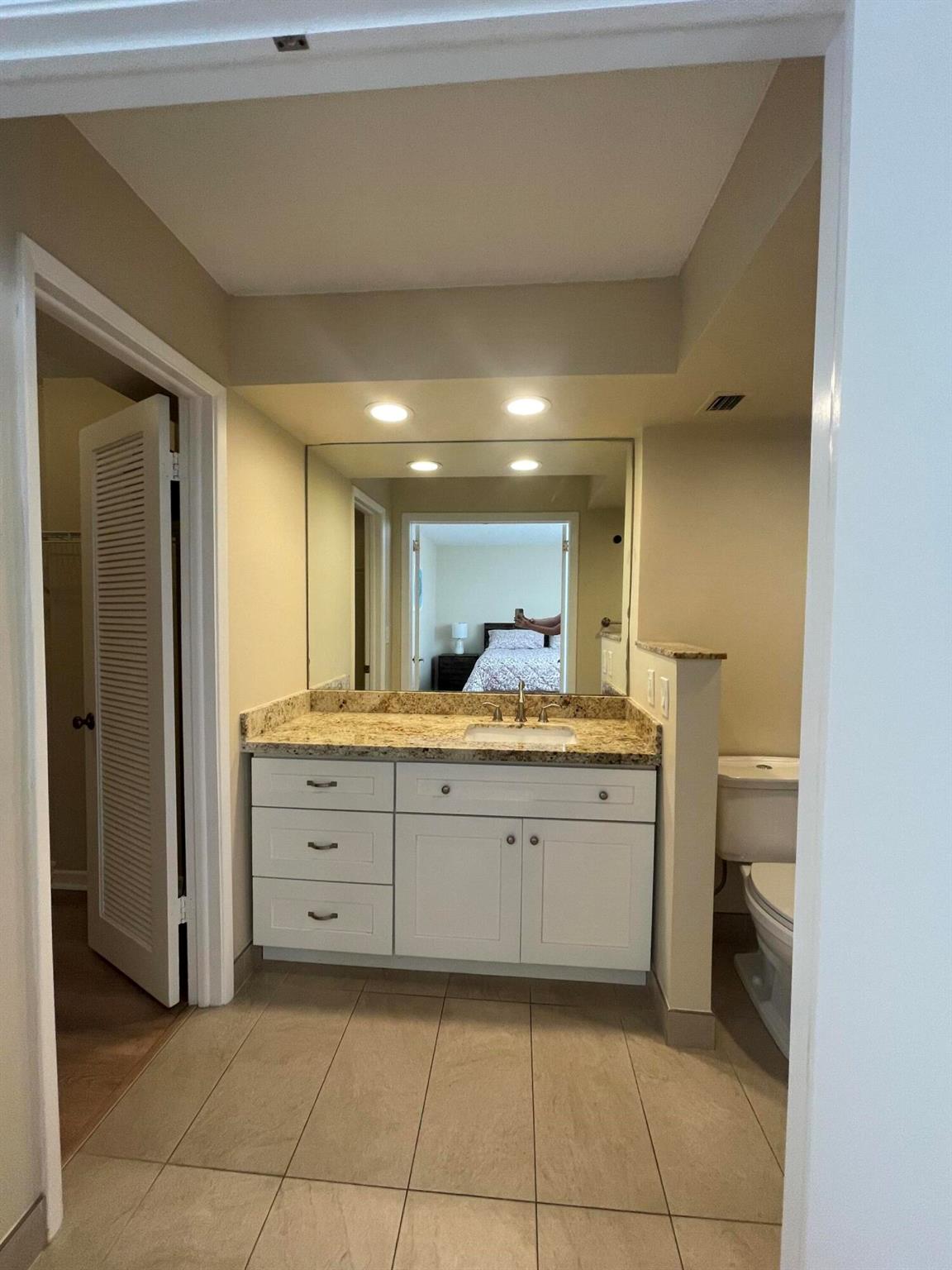 LAVERS DELRAY RACQUET CLUB CONDO - Residential Lease