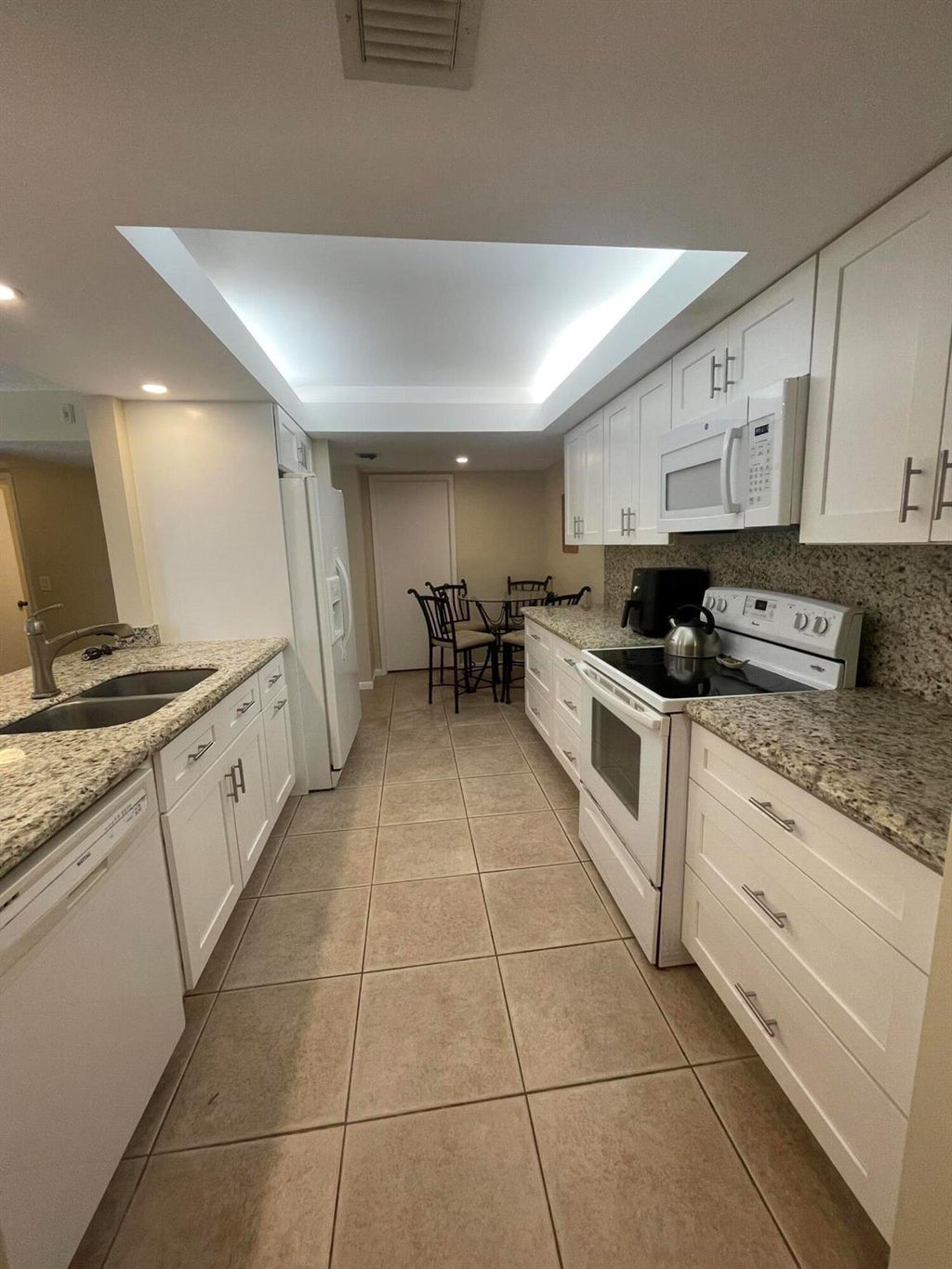 Photo of 450 Egret Circle #9203, Delray Beach, FL 33444 (MLS # R11108482)