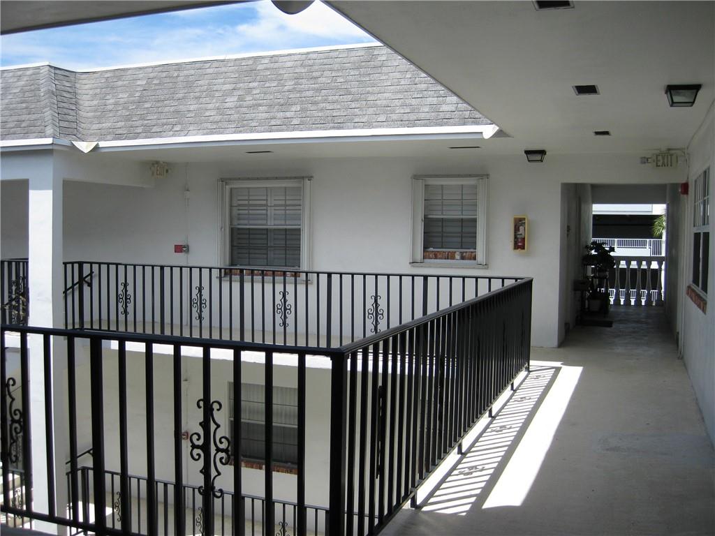 Colonial Manor East - Residential