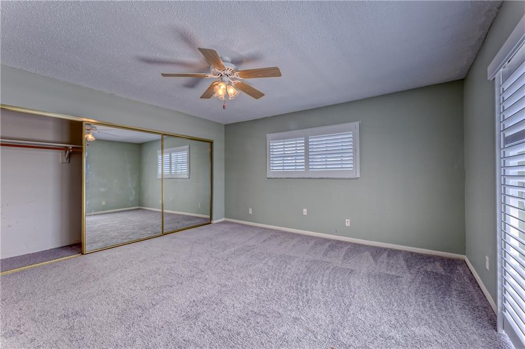 Colonial Manor East - Residential