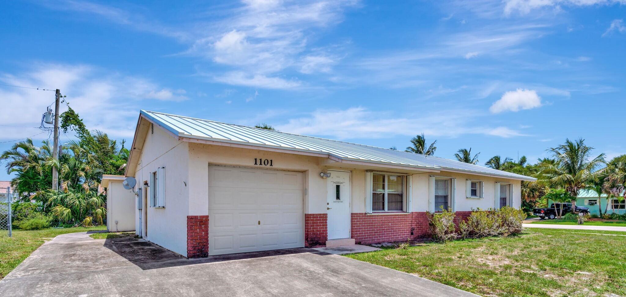 1101 Sioux Street, Jupiter, FL, 33458/$492,000 1 1101 Sioux Street