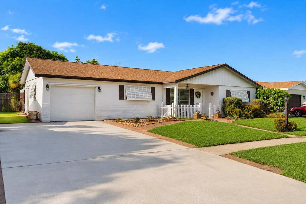Photo of 2593 Bahia Road, West Palm Beach, FL 33406 (MLS # B26068485)