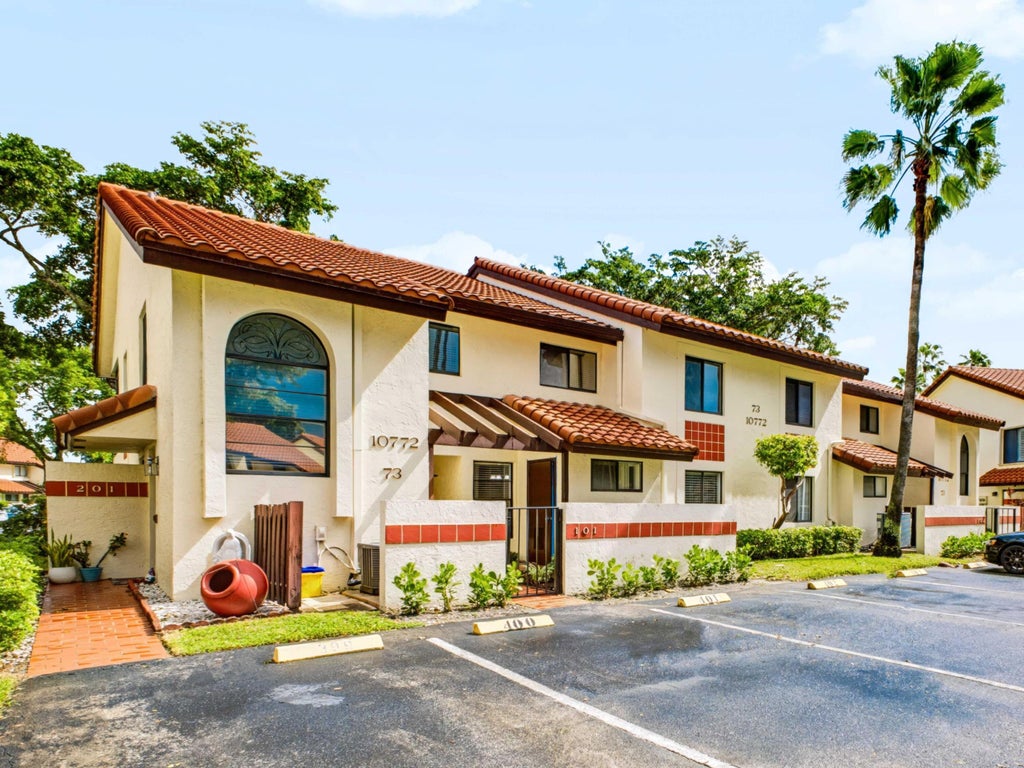 Photo of 10772 Bahama Palm Way #101, Boynton Beach, FL 33437 (MLS # B26094475)