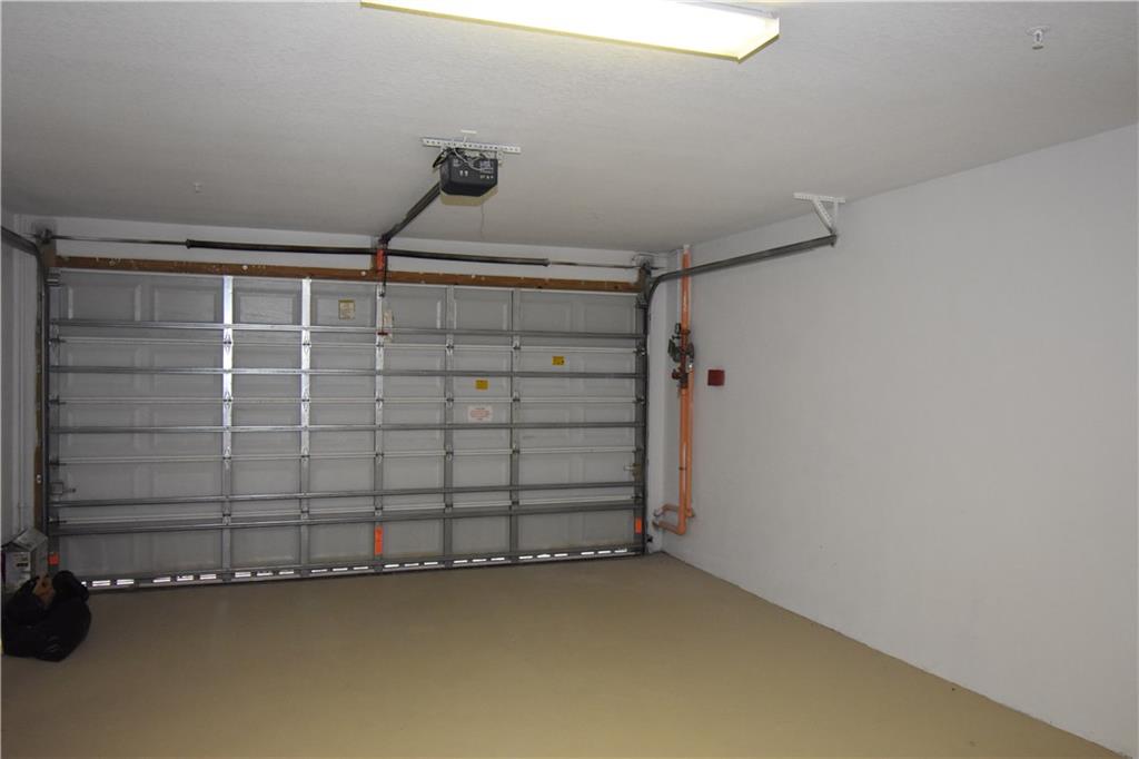 Nurmi Isles Island 4 24-4 - Residential Lease