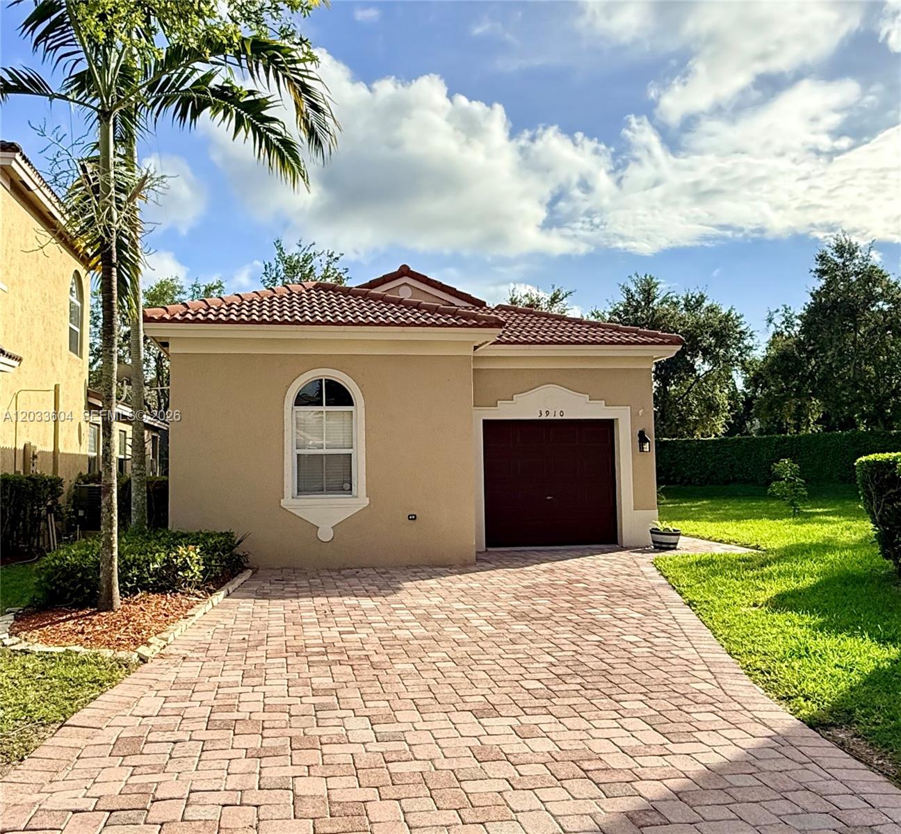 3910 NE 10th Drive, Homestead FL 33033