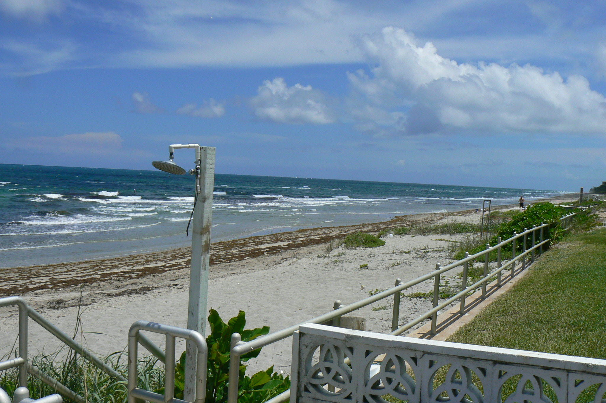 SHORELAND - Residential