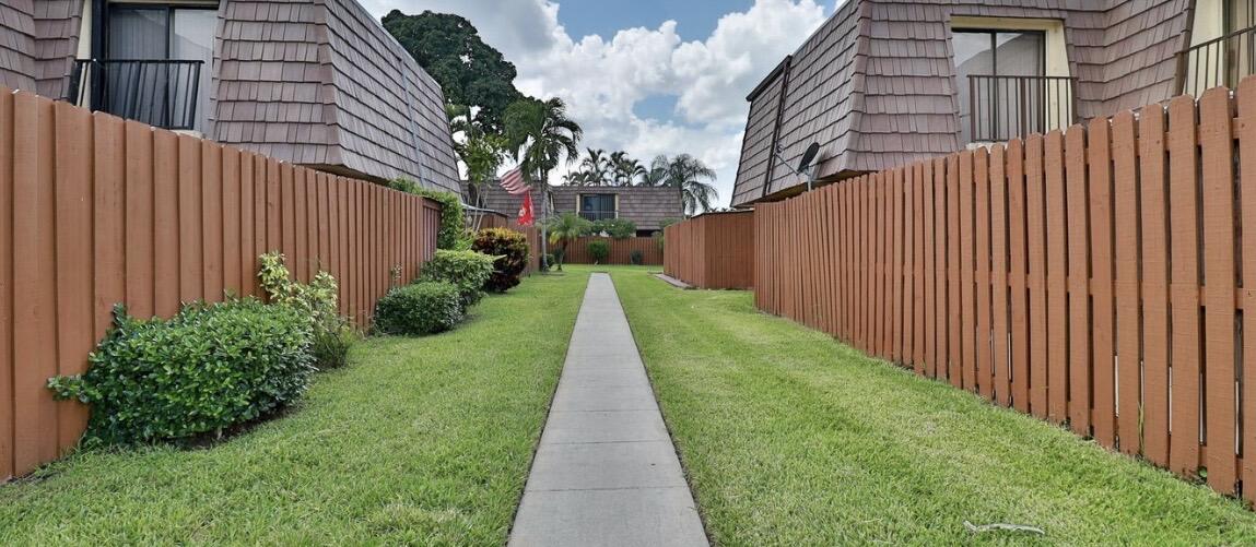 1034 Springdale Circle