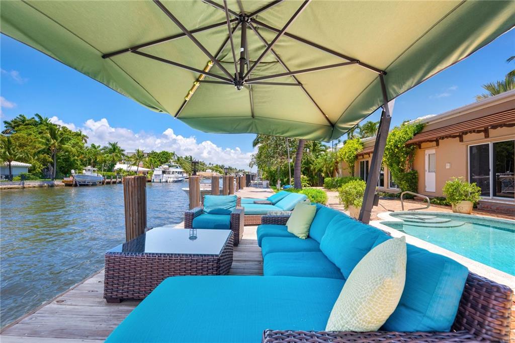Las Olas Isles - Residential