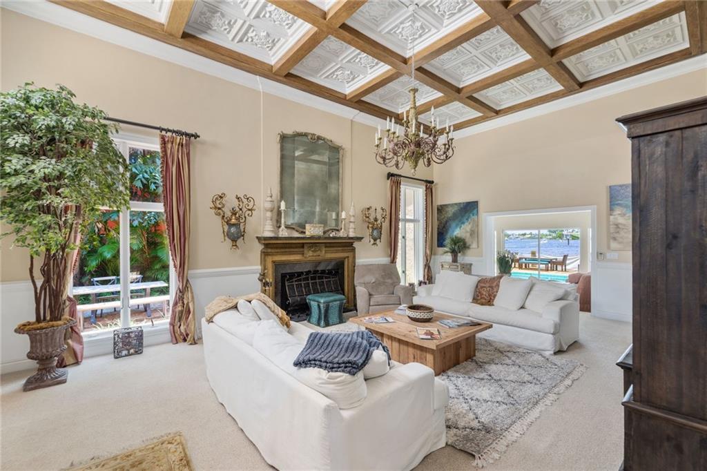 Las Olas Isles - Residential