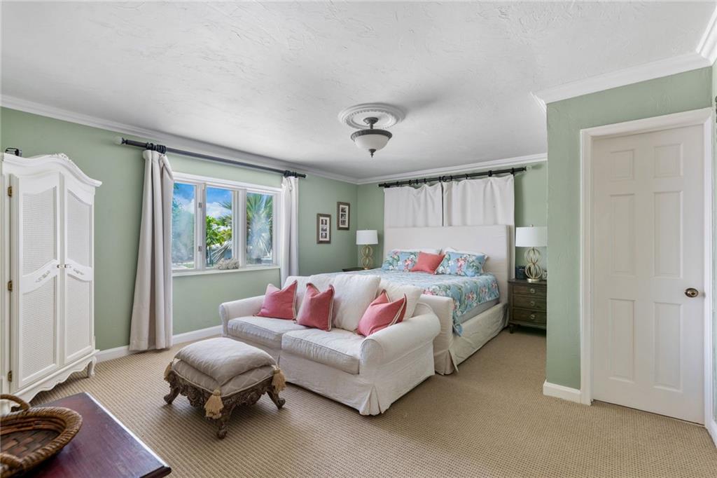 Las Olas Isles - Residential