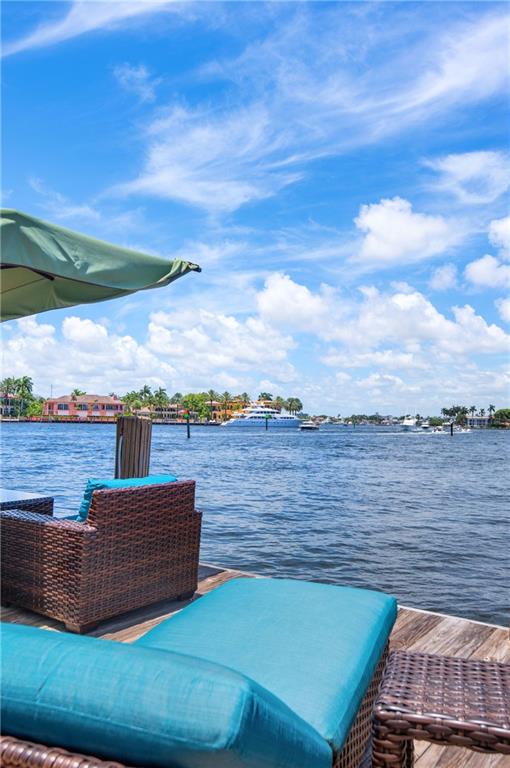 Las Olas Isles - Residential