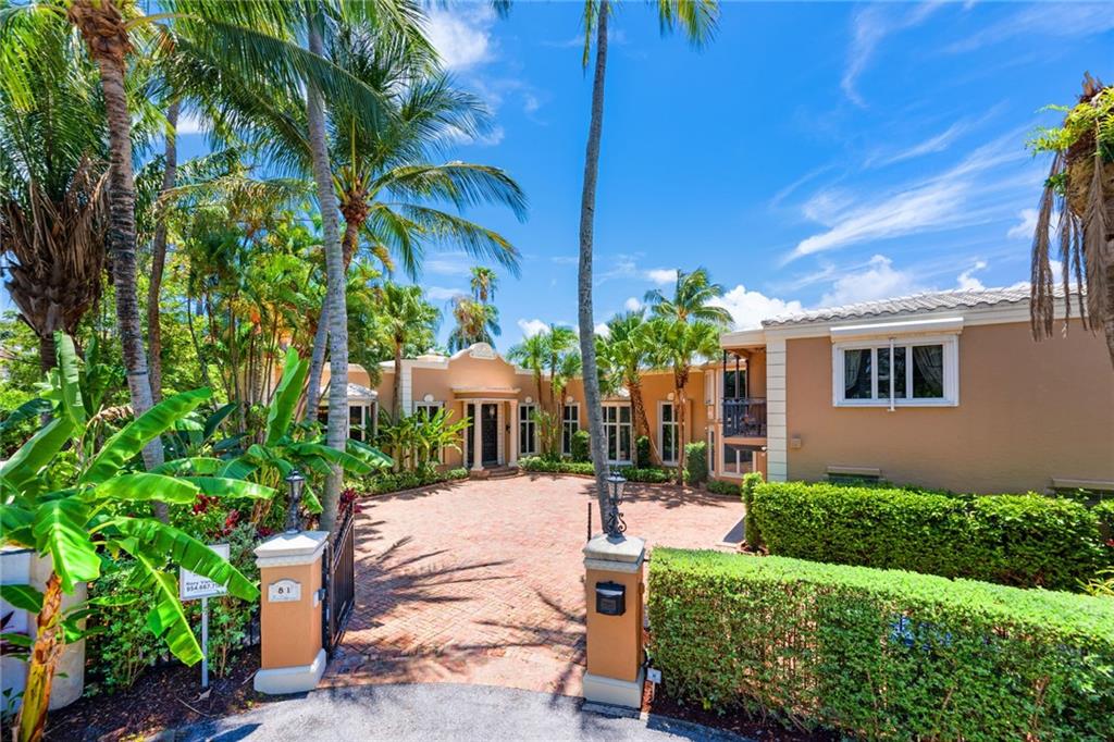 Las Olas Isles - Residential