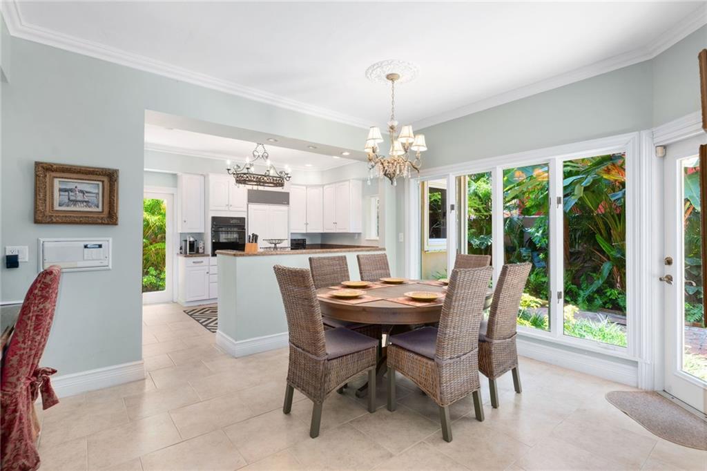 Las Olas Isles - Residential