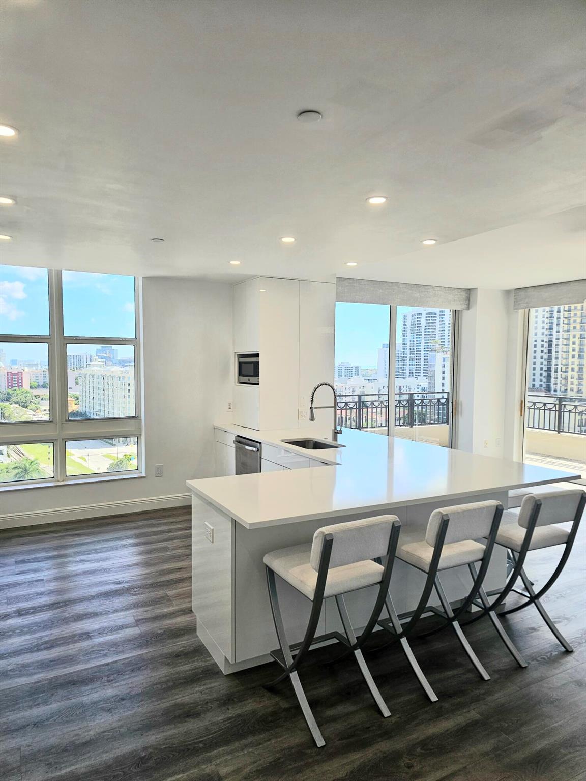 CITYPLACE SOUTH TOWER CONDO - Residential Lease