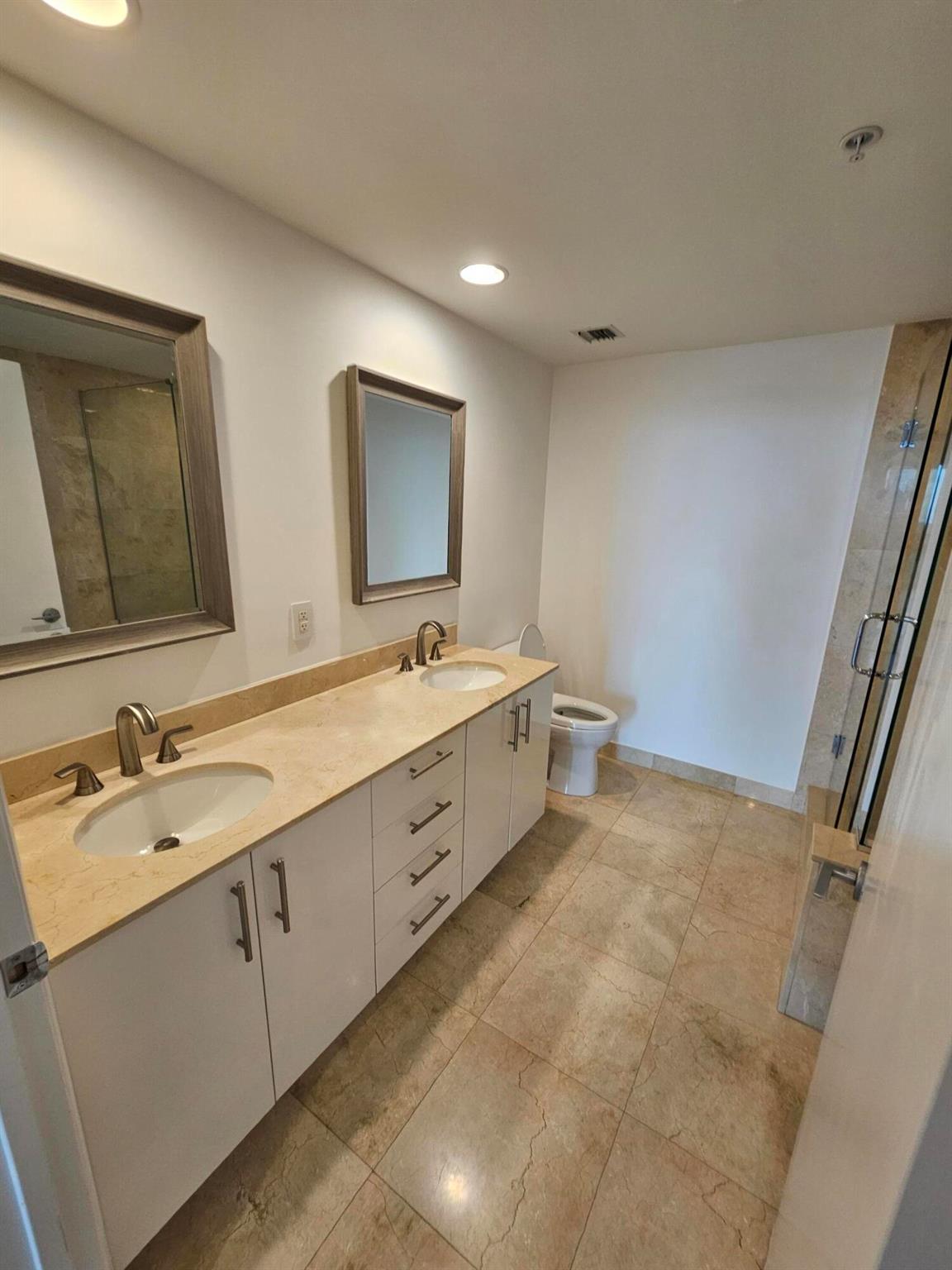 CITYPLACE SOUTH TOWER CONDO - Residential Lease