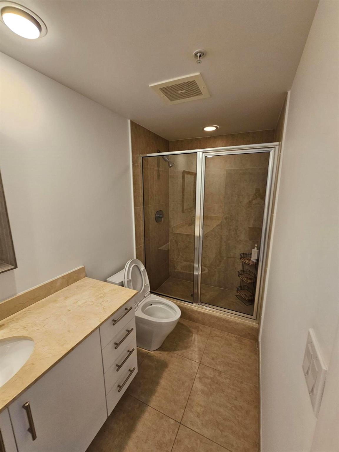 CITYPLACE SOUTH TOWER CONDO - Residential Lease