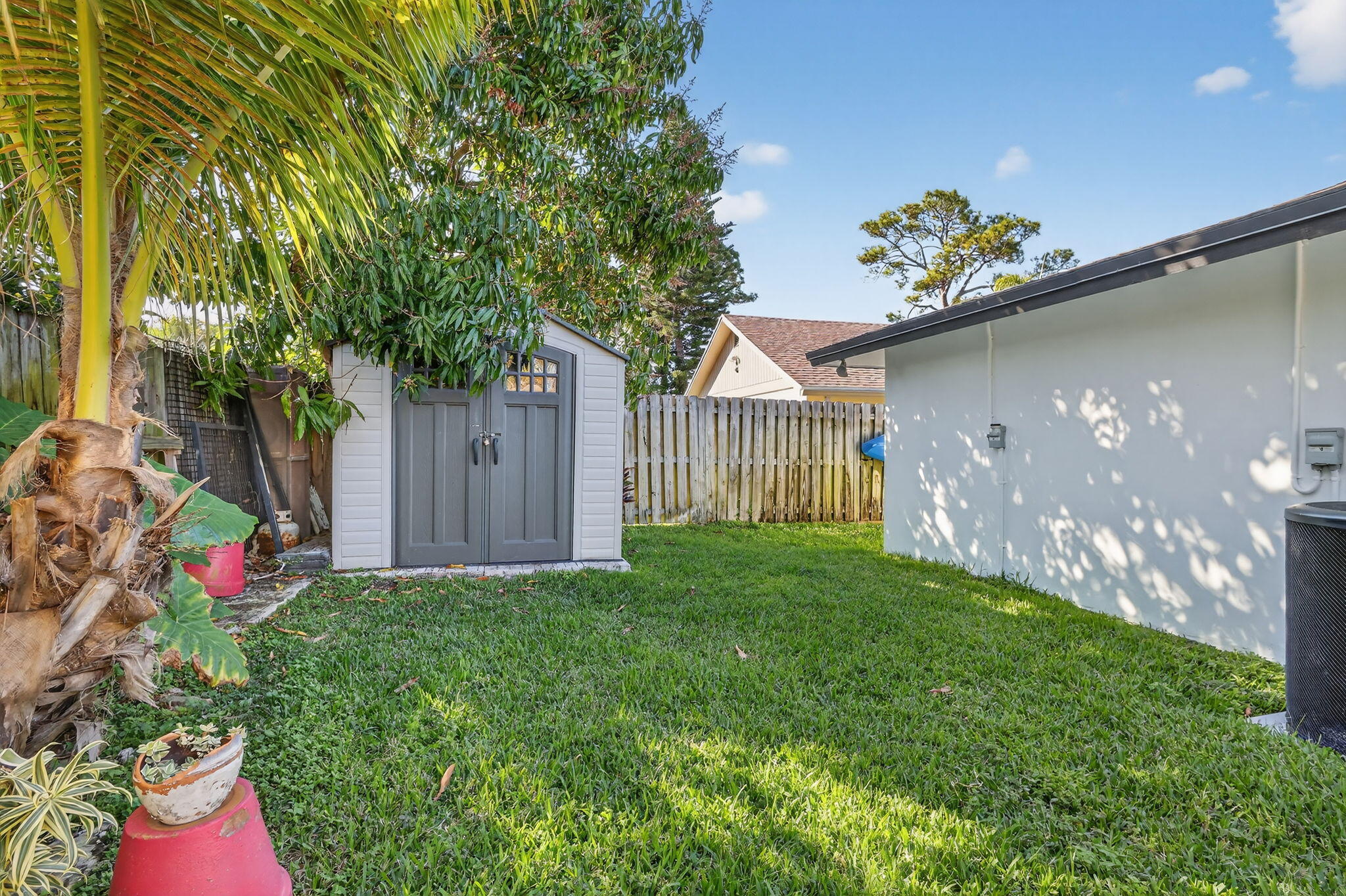 SUNFLOWER DELRAY - Residential Lease