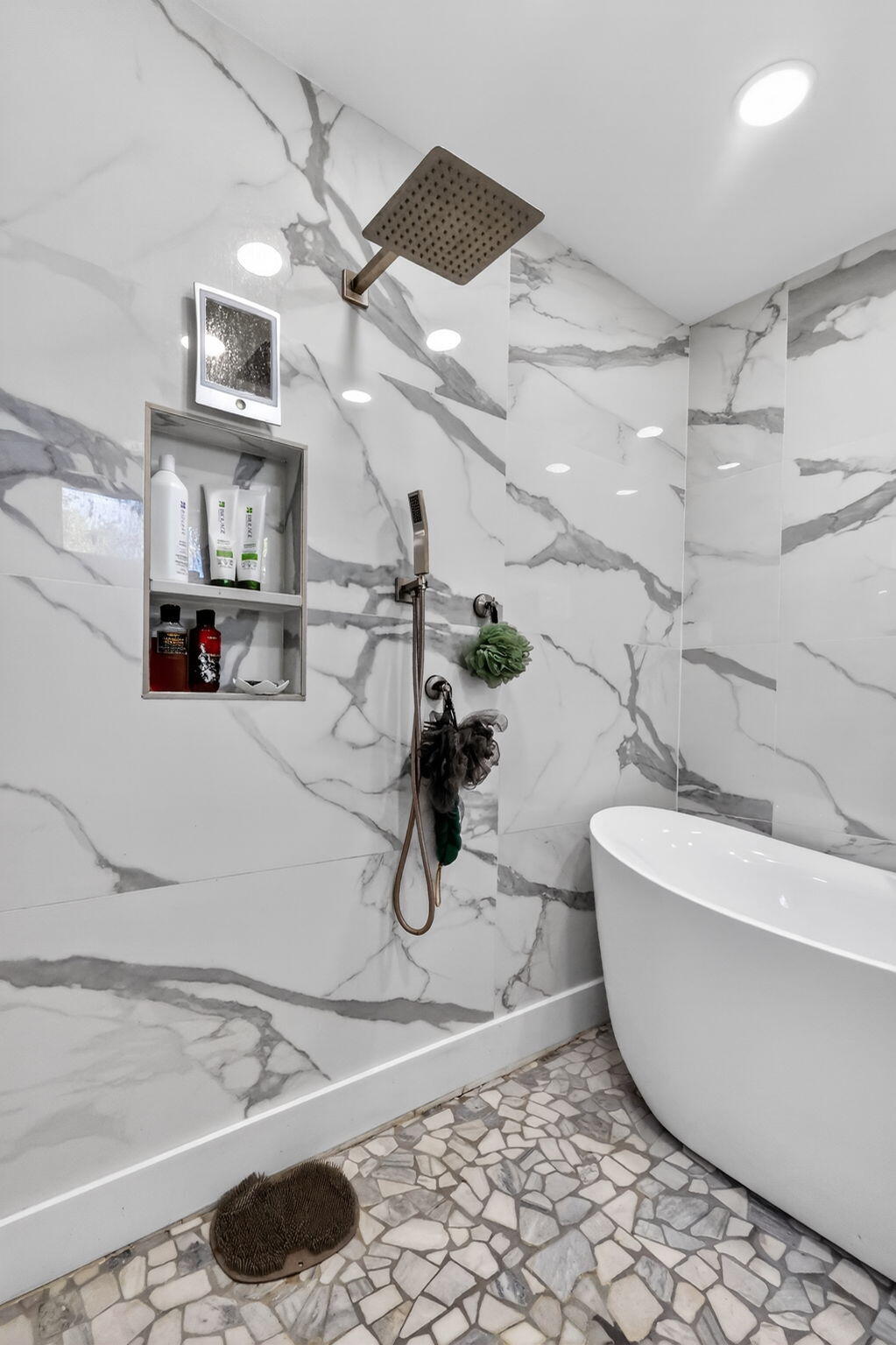 SUNFLOWER DELRAY - Residential Lease