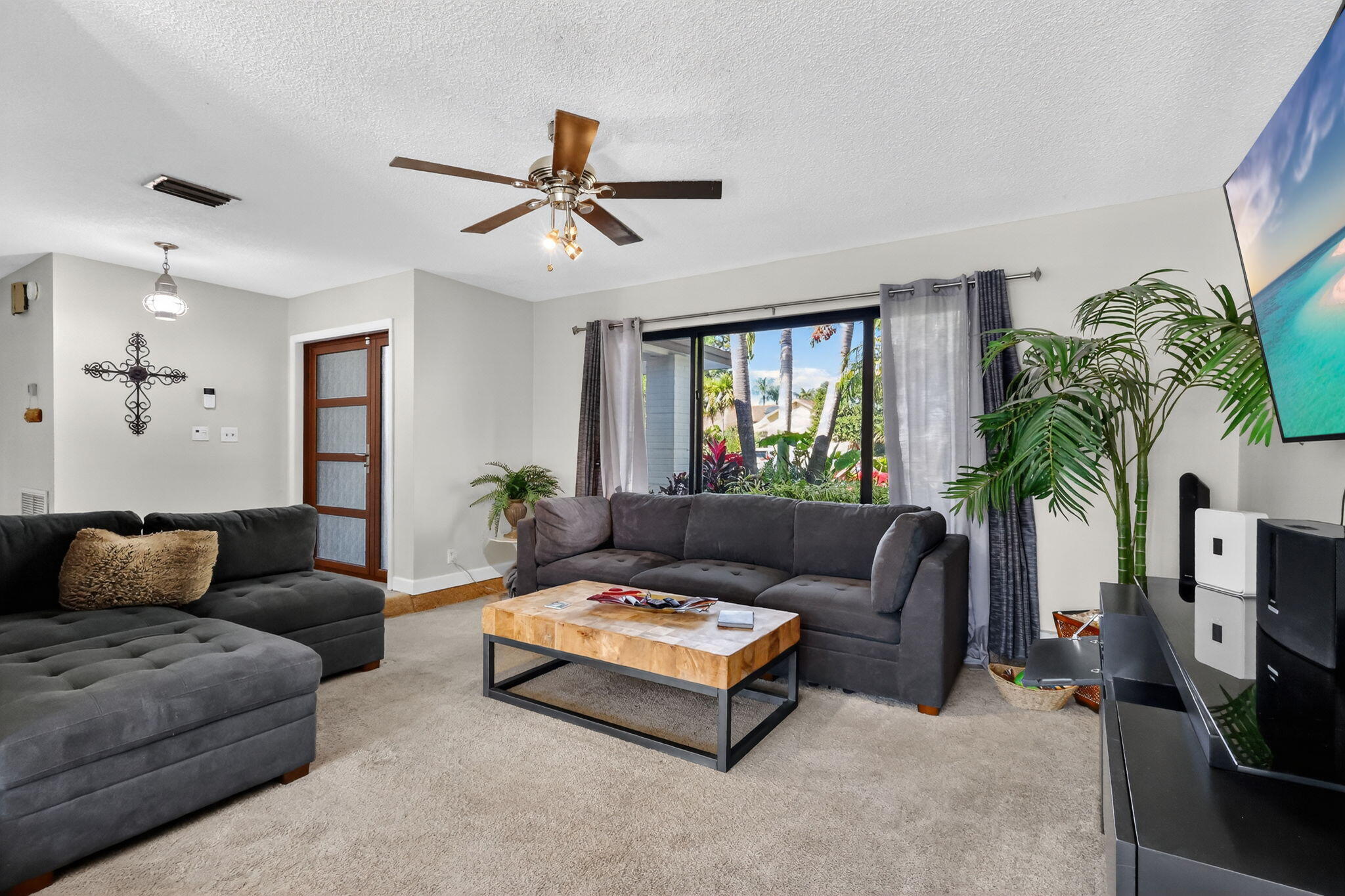 SUNFLOWER DELRAY - Residential Lease