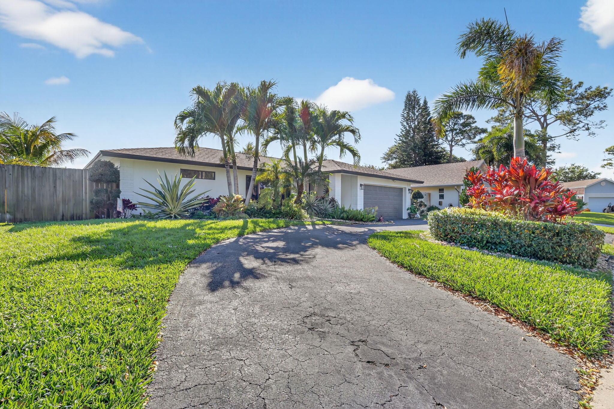 SUNFLOWER DELRAY - Residential Lease