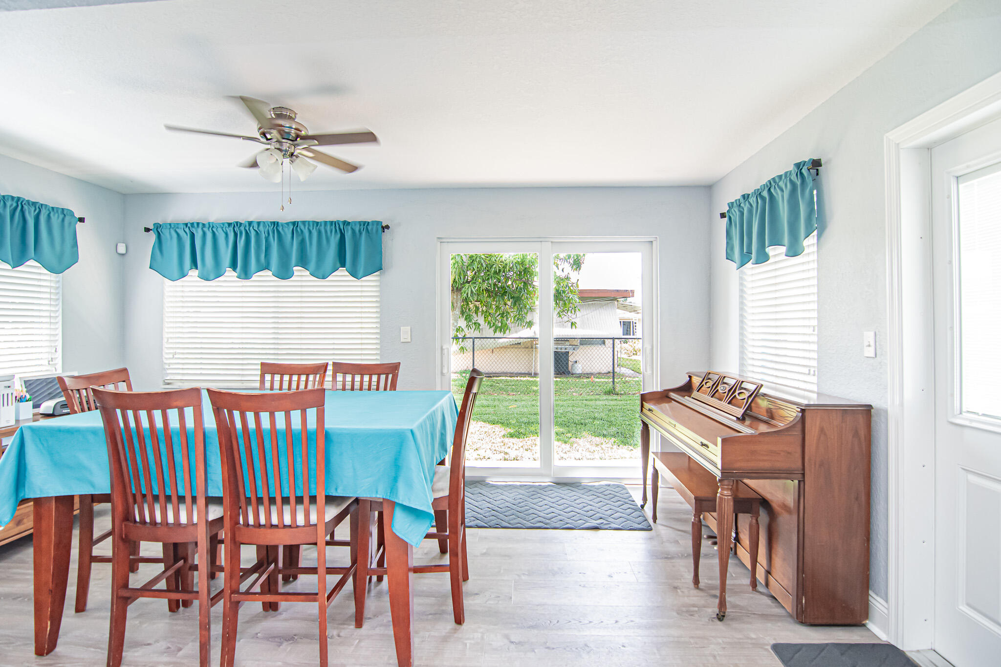 MAINLANDS OF TAMARAC LAKES - Residential