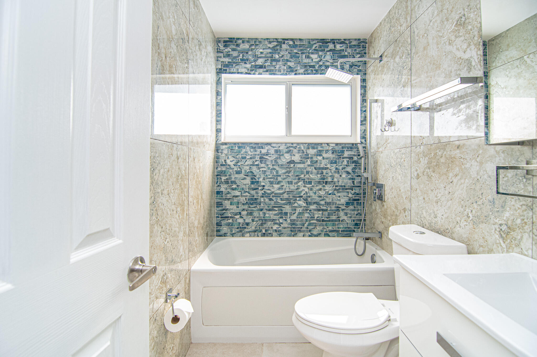 MAINLANDS OF TAMARAC LAKES - Residential