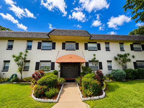 Tiny photo for 5680 SW 3rd Place #106, Margate, FL 33068 (MLS # B26071597)
