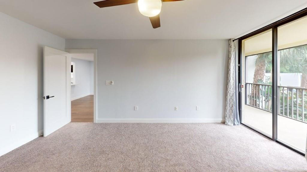 LINTON WOODS COND UNIT 20 - Residential