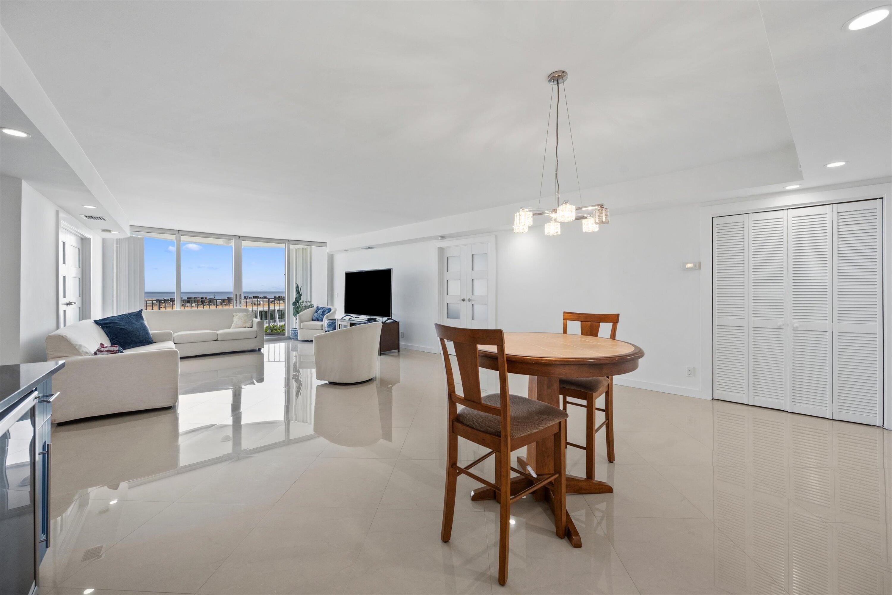 View photos, virtual tours, details... 2295 S Ocean Boulevard 619